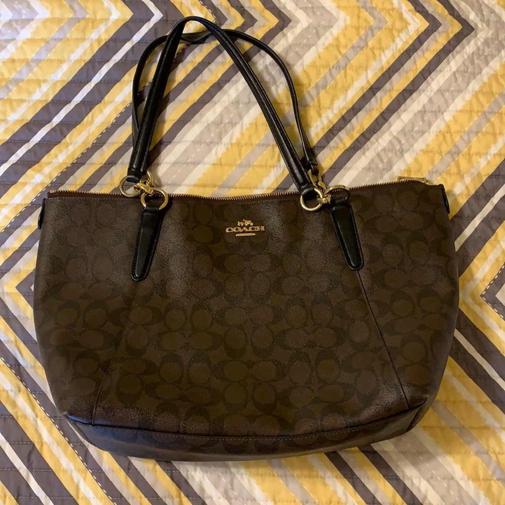Coach Shoulder Purse